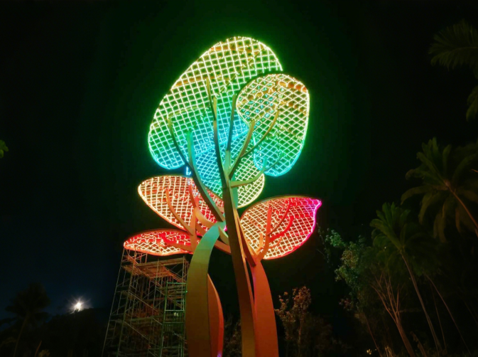 樹(shù)廊景觀燈